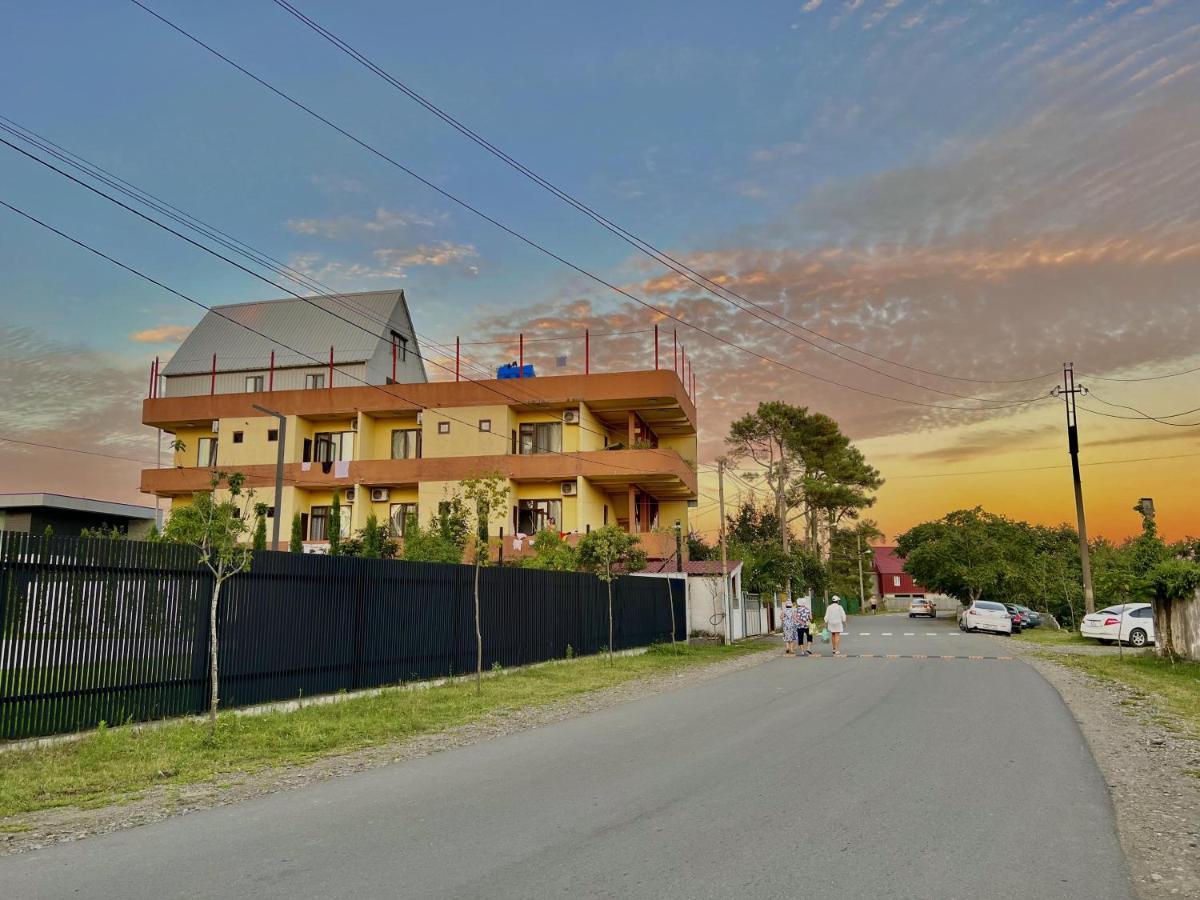 Hotell Anna Ureki Kültér fotó